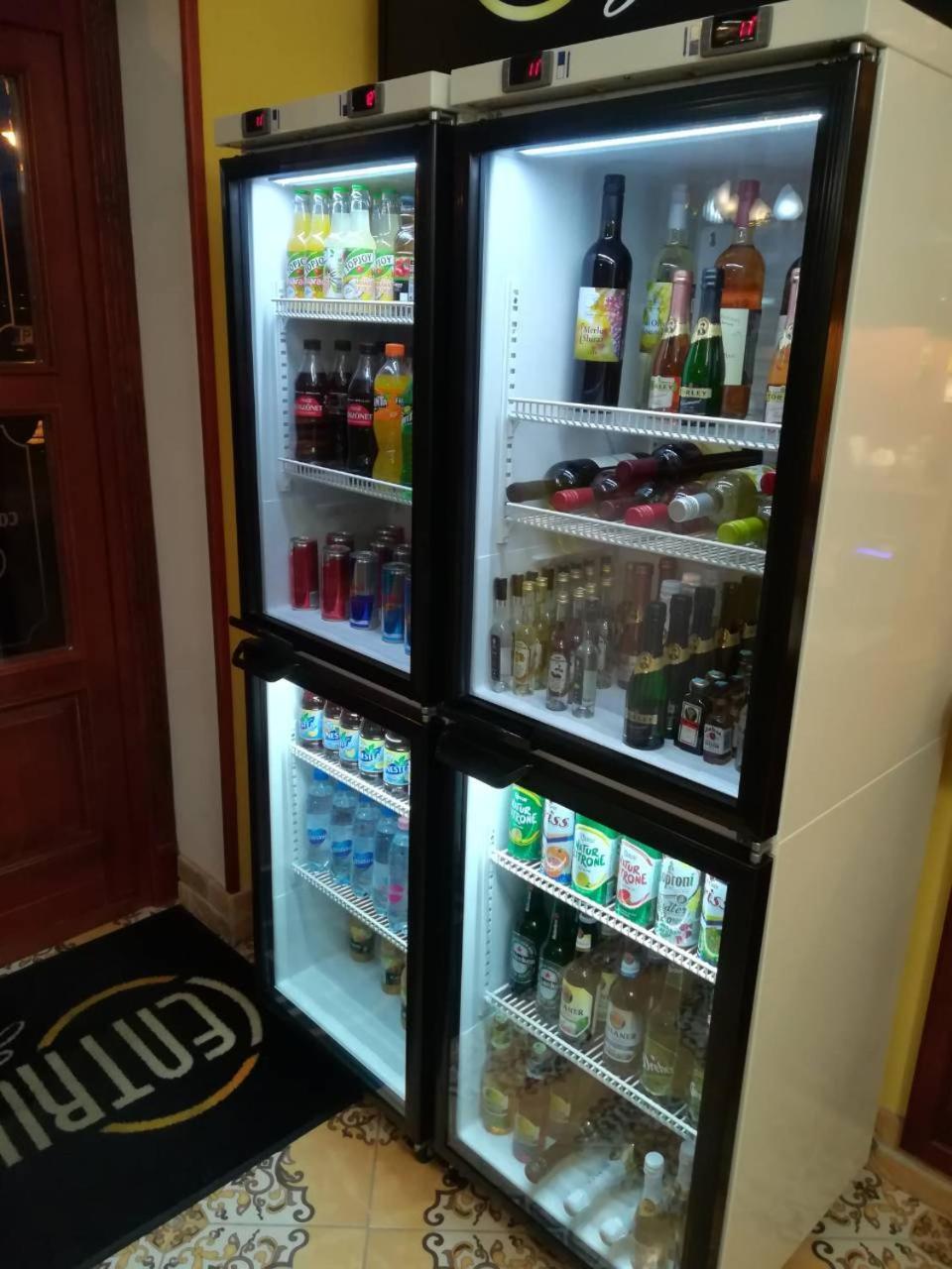 Centrum Panzio Szentendre Ngoại thất bức ảnh